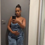 sexy_themi