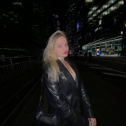 Bella_Swon_