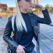 SimonaPretty