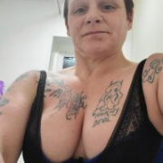 NaughtyyNikkii