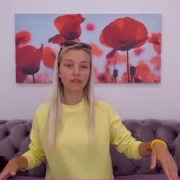 chloecute__