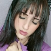 Alejandra_Raviole