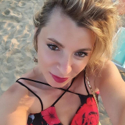 LuxuxryGirll