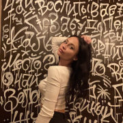 AliceBabyQueen1