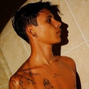 Axel_Night
