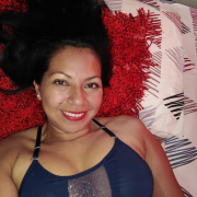 sexycurvysamira