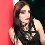 CASSANDR4
