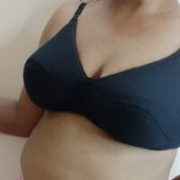 Kritika_HotDesi
