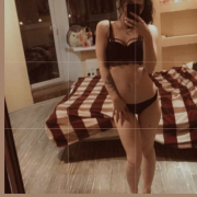 Kira_Mirror