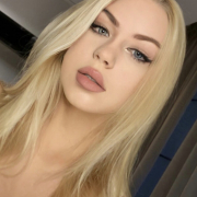 blondebarbie77
