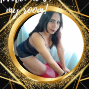 Hotmilfbitch_