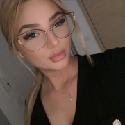 kylieety
