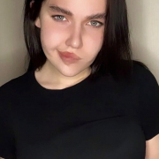 Delia_Hattie