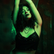 6victoriabrown9