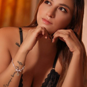 ShaniaDav_